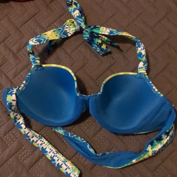 Swim top - Picture 2 of 3